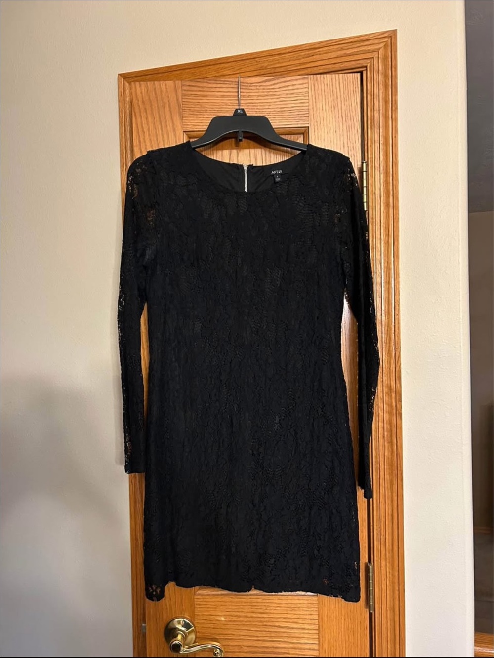 Black Lace Long-Sleeve Dress